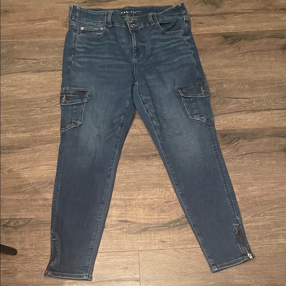 American Eagle Outfitters Women's Skinny Jeans - Dark and Medium Blue Bundle 2 - Picture 5 of 8